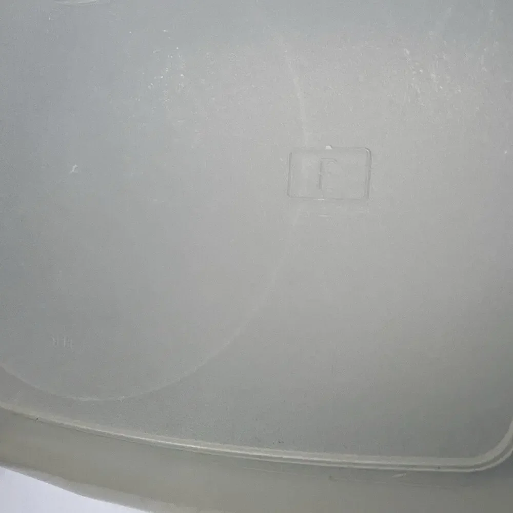 Vtg Rubbermaid Servin' Saver Blue Easy View Lid #F 2 Gal Storage Container 518R